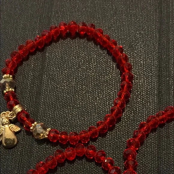💥Elegant Red Beaded Bracelets with Gold Charms 3pc set Crafted - Picture 4 of 5